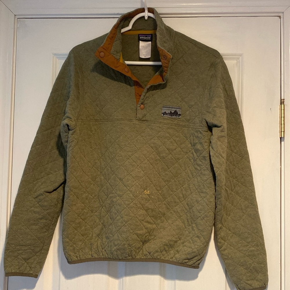 patagonia quilted pull over